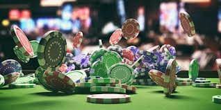 Antarmuka platform mpokick menampilkan berbagai kategori permainan slot dan kasino langsung di perangkat mobile